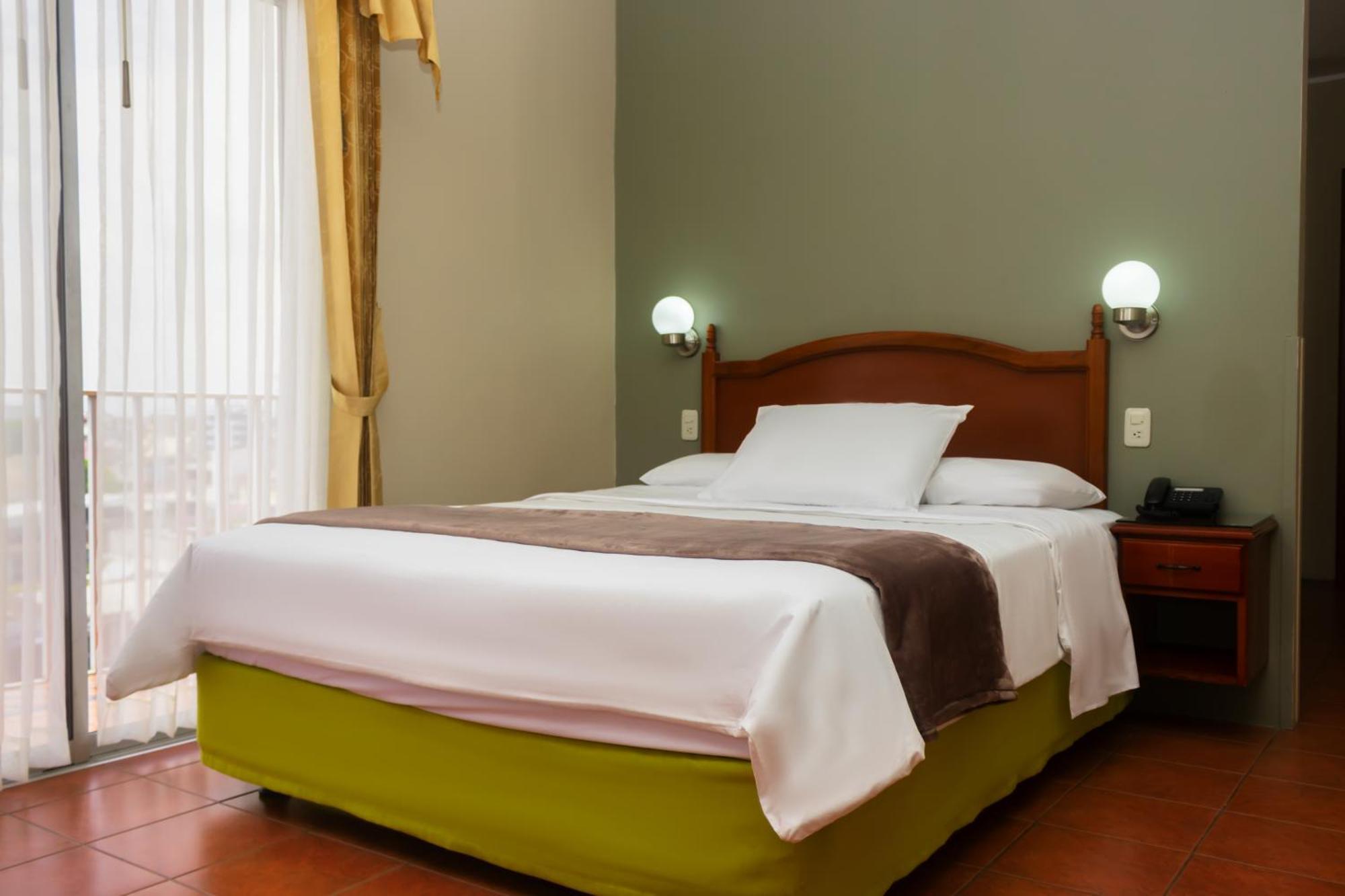 Grand Hotel Americano Machala Zewnętrze zdjęcie