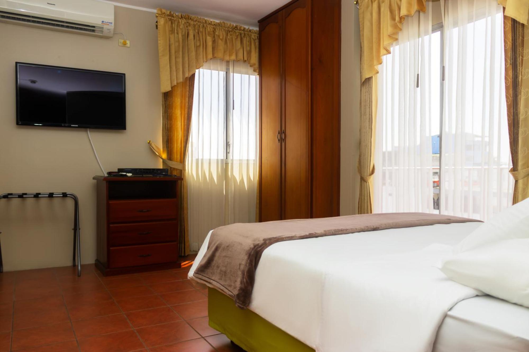 Grand Hotel Americano Machala Zewnętrze zdjęcie