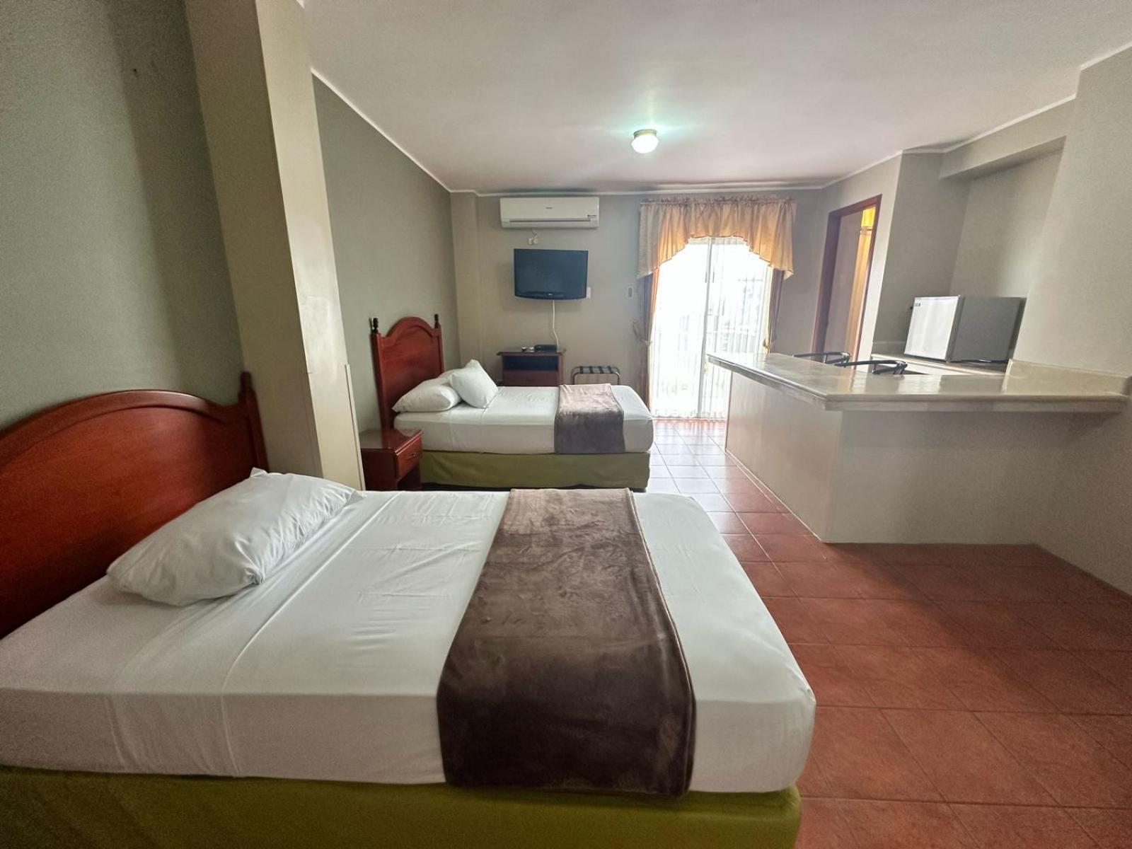 Grand Hotel Americano Machala Zewnętrze zdjęcie