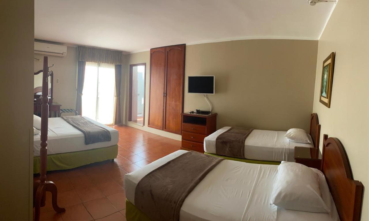 Grand Hotel Americano Machala Zewnętrze zdjęcie